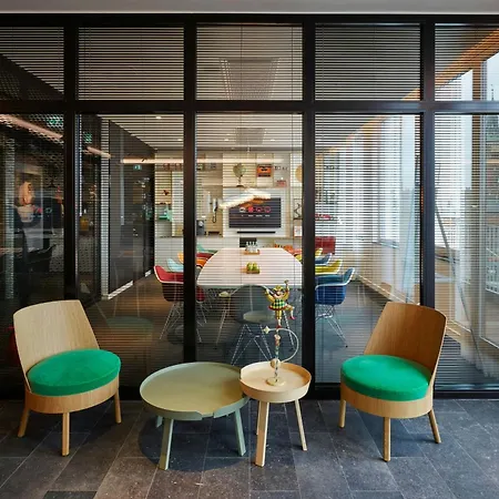 citizenM Copenhagen Radhuspladsen-2