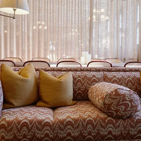 Ascot Hotel-2